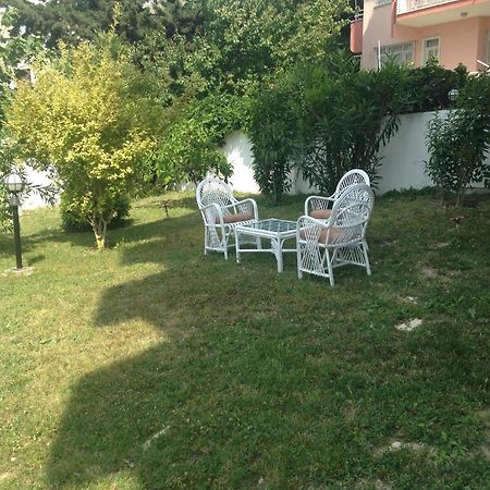 Ayda Hotel Kuşadası Buitenkant foto