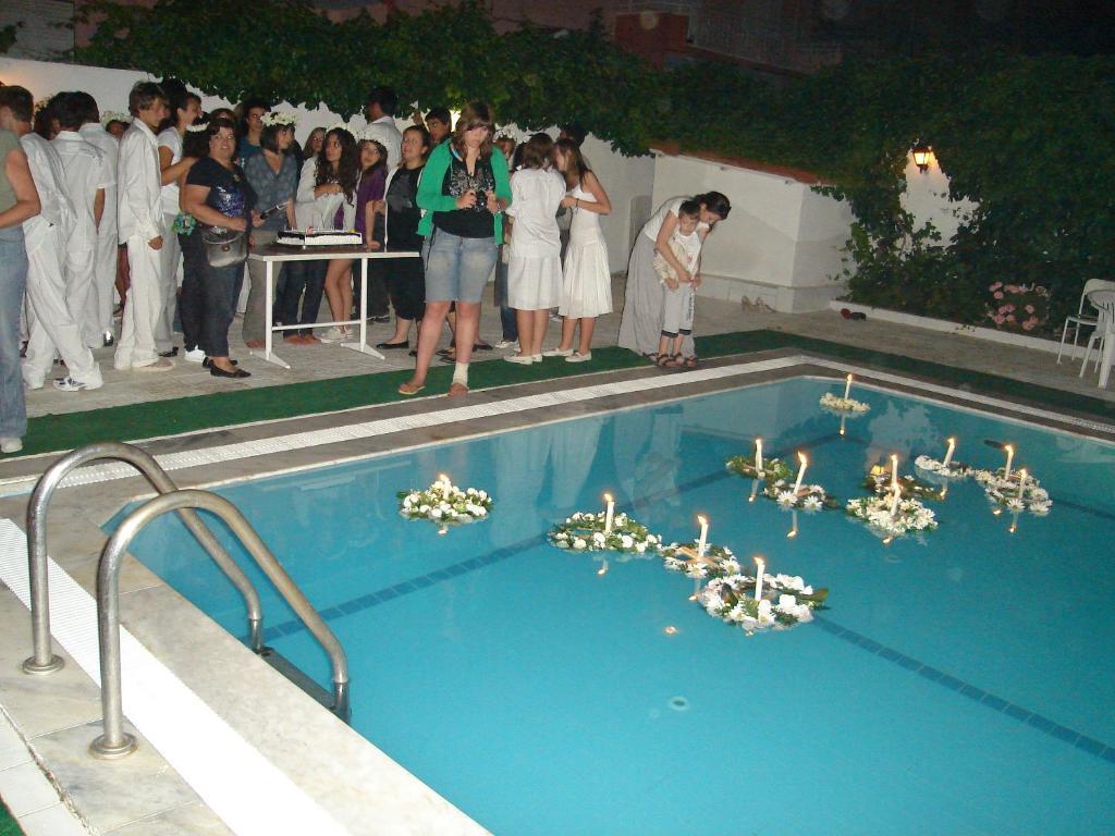 Ayda Hotel Kuşadası Kamer foto