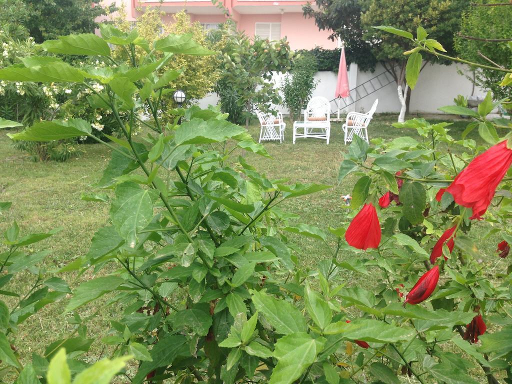 Ayda Hotel Kuşadası Buitenkant foto